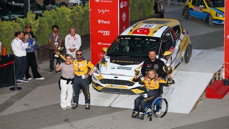 Kübra Denizci Keskin Eskişehir Rallisi’nde Kadın Pilotlar Birinciliğini Kazandı